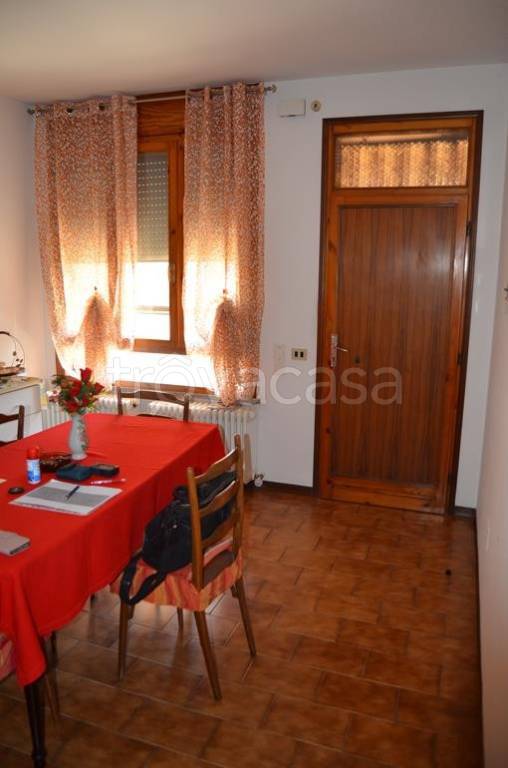 casa indipendente in vendita a Lugo