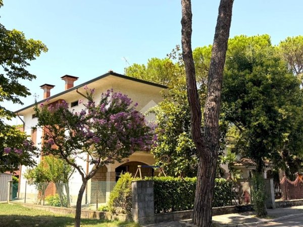 casa indipendente in vendita a Lugo