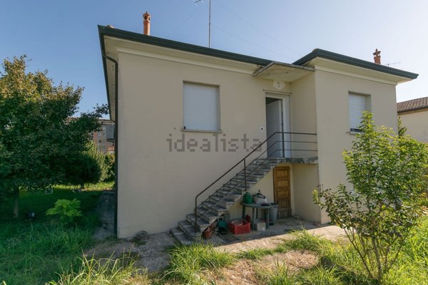 casa indipendente in vendita a Lugo