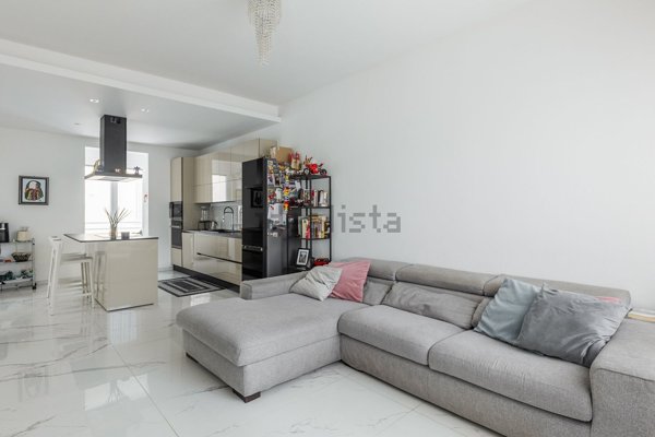 casa indipendente in vendita a Lugo