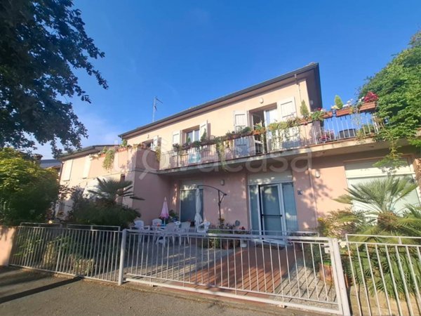 casa indipendente in vendita a Lugo