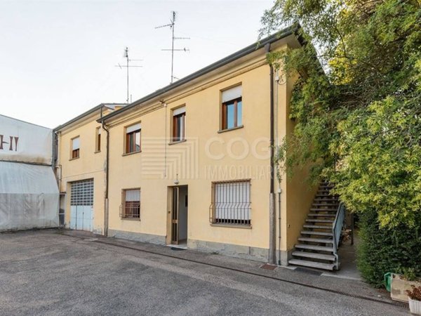 intera palazzina in vendita a Lugo