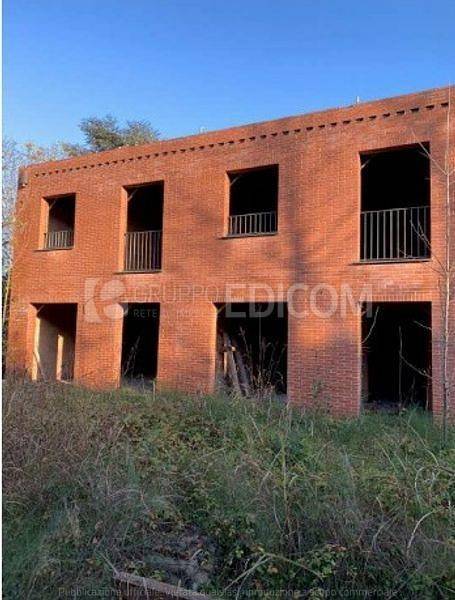 terreno edificabile in vendita a Massa Lombarda