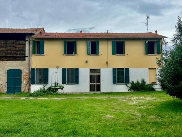 casa indipendente in vendita a Massa Lombarda