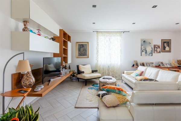 casa indipendente in vendita a Massa Lombarda