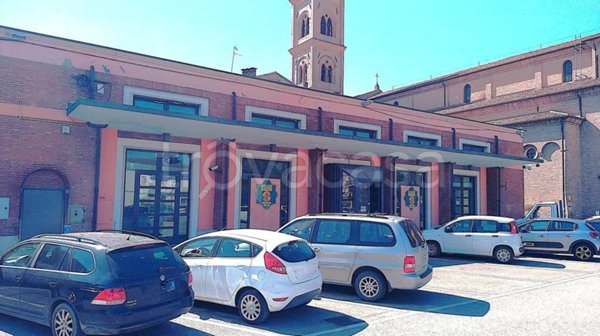 negozio in vendita a Massa Lombarda