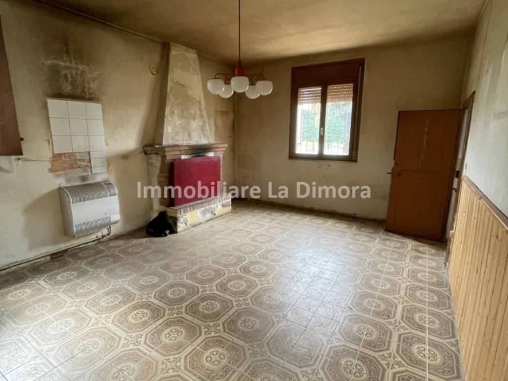 casa semindipendente in vendita a Massa Lombarda