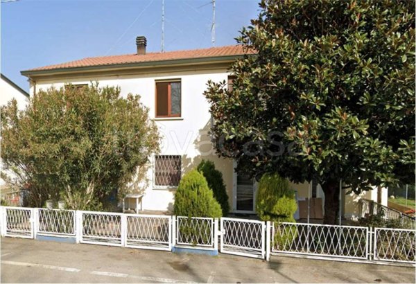 ufficio in vendita a Massa Lombarda