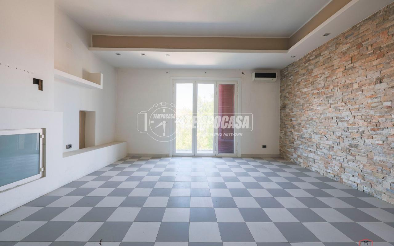 appartamento in vendita a Massa Lombarda