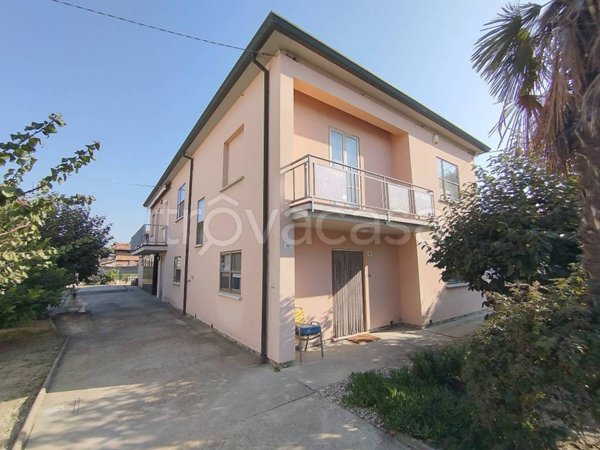 casa indipendente in vendita a Massa Lombarda