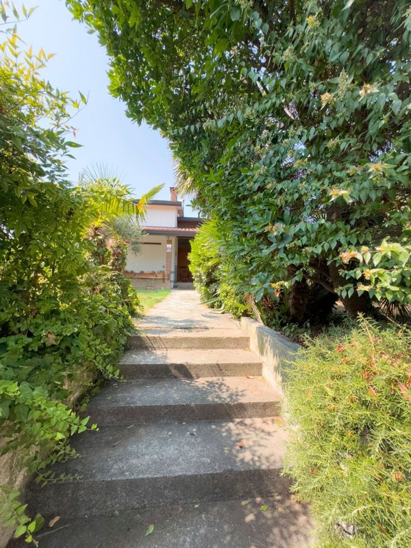 casa indipendente in vendita a Massa Lombarda