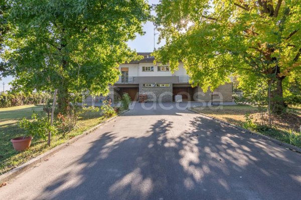 casa indipendente in vendita a Massa Lombarda