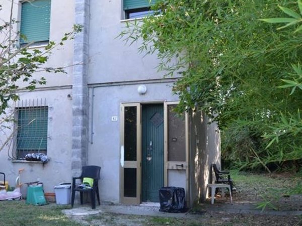 casa indipendente in vendita a Massa Lombarda