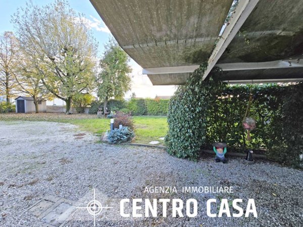 casa indipendente in vendita a Massa Lombarda