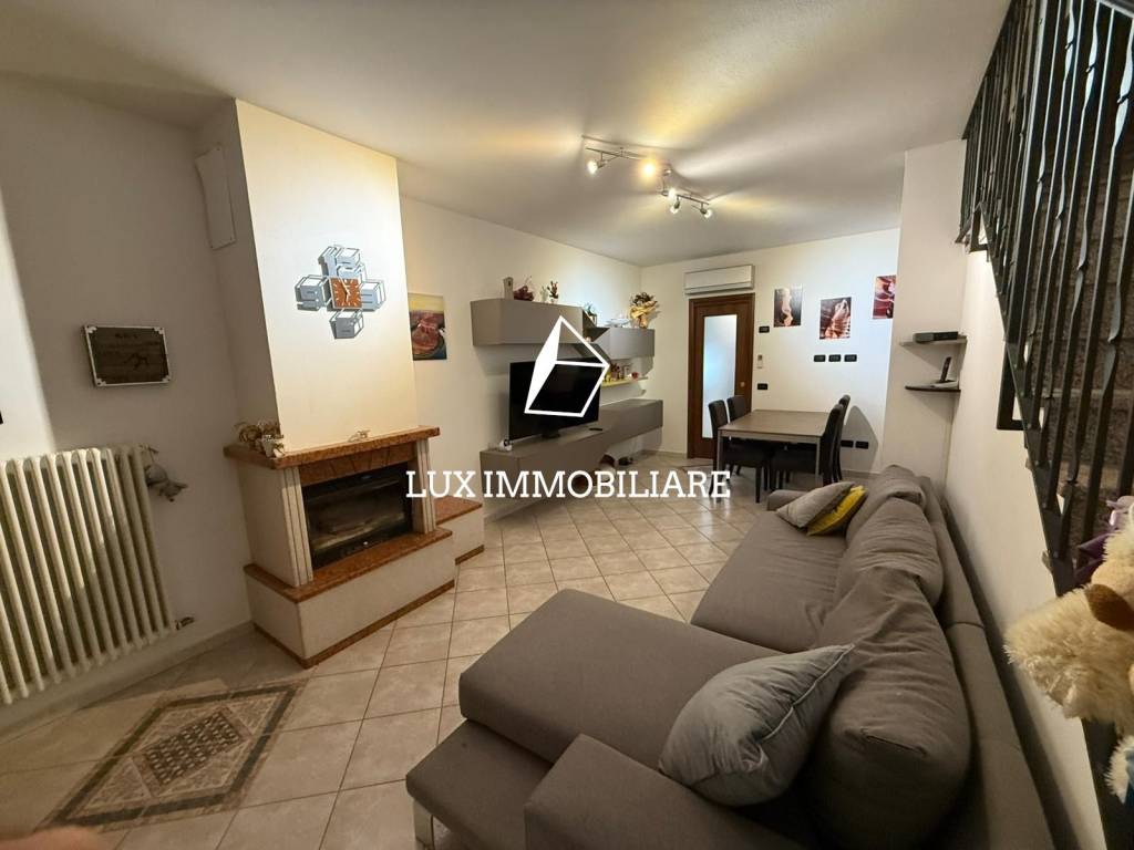 casa indipendente in vendita a Massa Lombarda