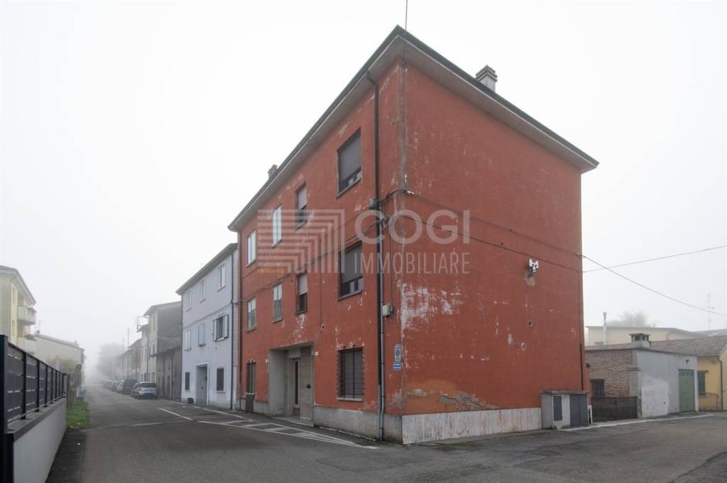 casa semindipendente in vendita a Massa Lombarda
