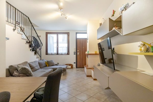 casa indipendente in vendita a Massa Lombarda