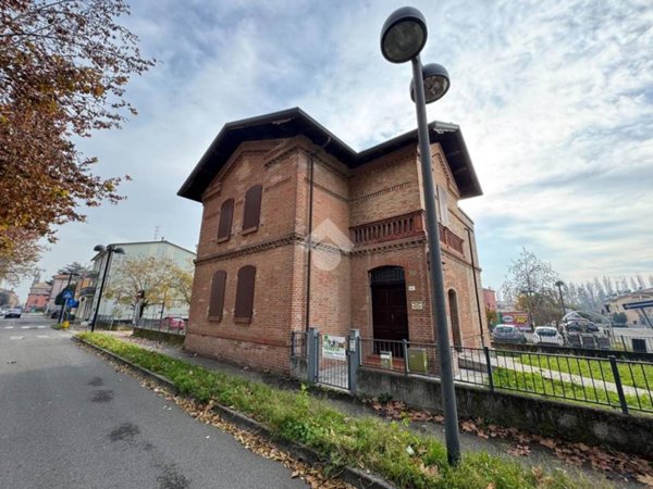 ufficio in vendita a Massa Lombarda