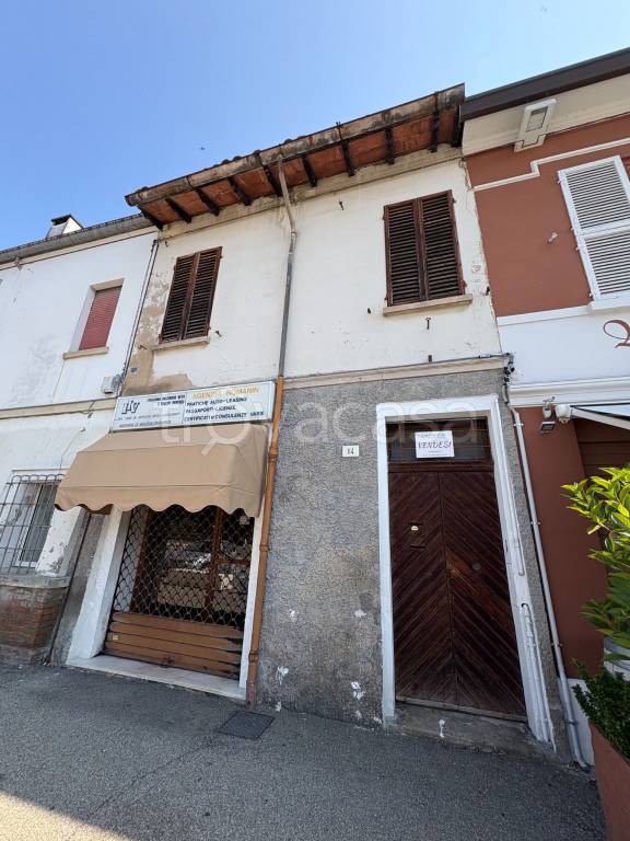 casa indipendente in vendita a Massa Lombarda
