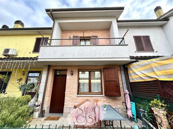 casa indipendente in vendita a Massa Lombarda