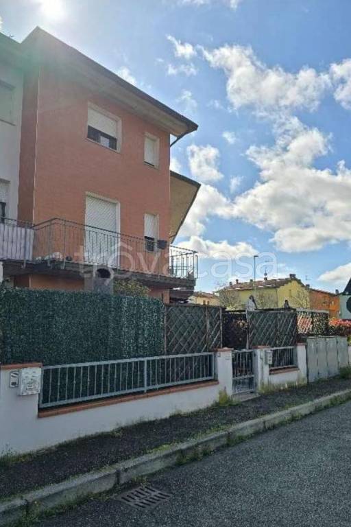 casa indipendente in vendita a Massa Lombarda
