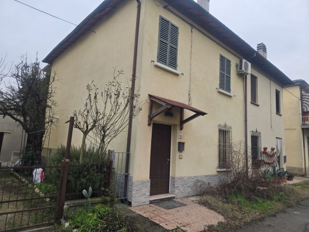 casa semindipendente in vendita a Massa Lombarda