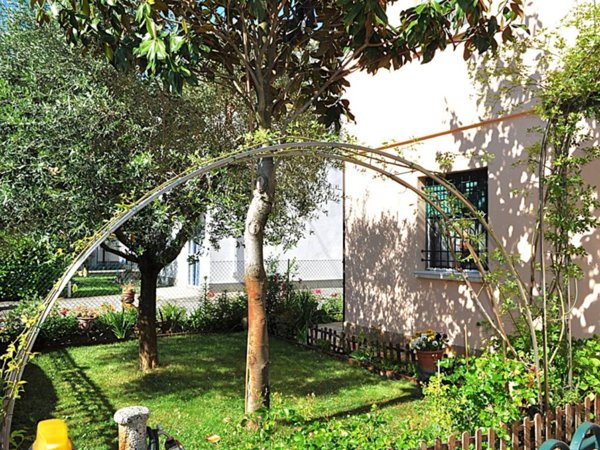casa indipendente in vendita a Massa Lombarda