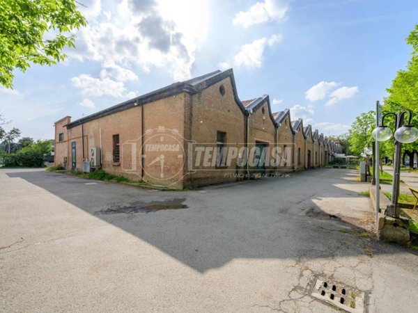 negozio in vendita a Massa Lombarda