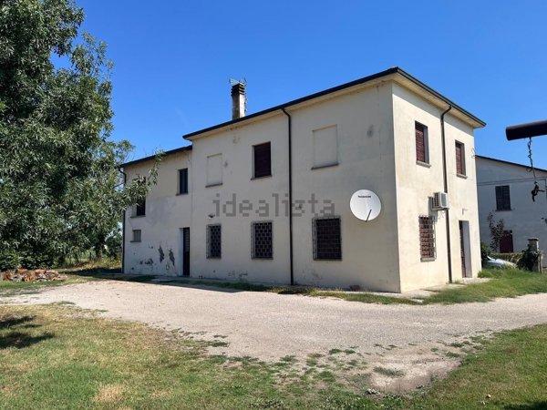 casale in vendita a Massa Lombarda
