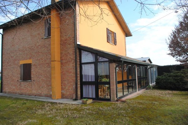 casa indipendente in vendita a Ravenna in zona Sant'Alberto