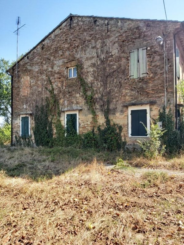 casa indipendente in vendita a Ravenna in zona Villanova di Ravenna