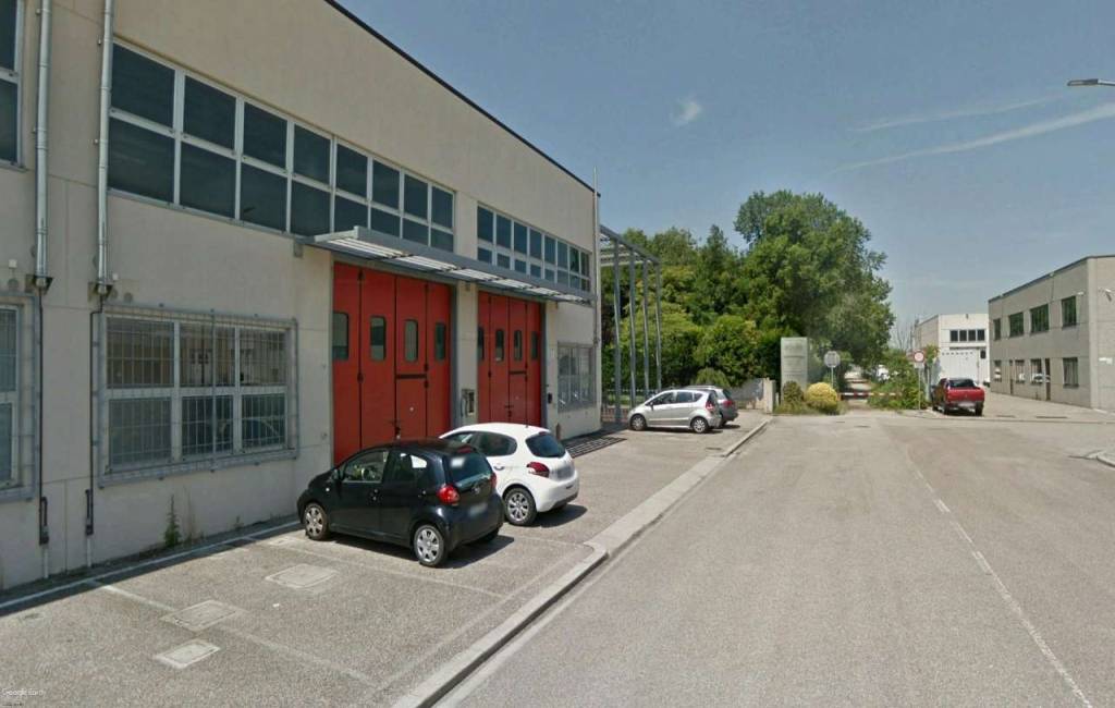 capannone in vendita a Ravenna in zona Fornace Zarattini