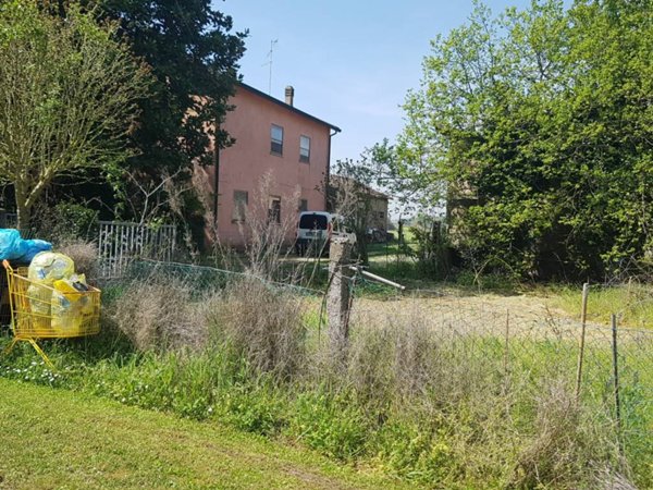 casa indipendente in vendita a Ravenna in zona Savio di Ravenna