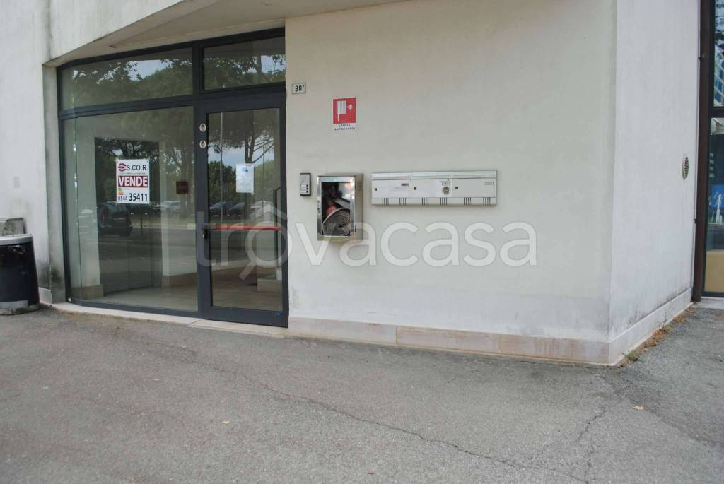 ufficio in vendita a Ravenna in zona Fornace Zarattini