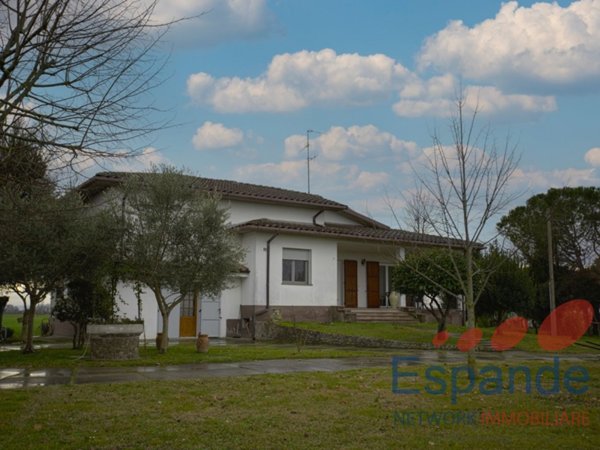 casa indipendente in vendita a Ravenna in zona San Pietro in Vincoli