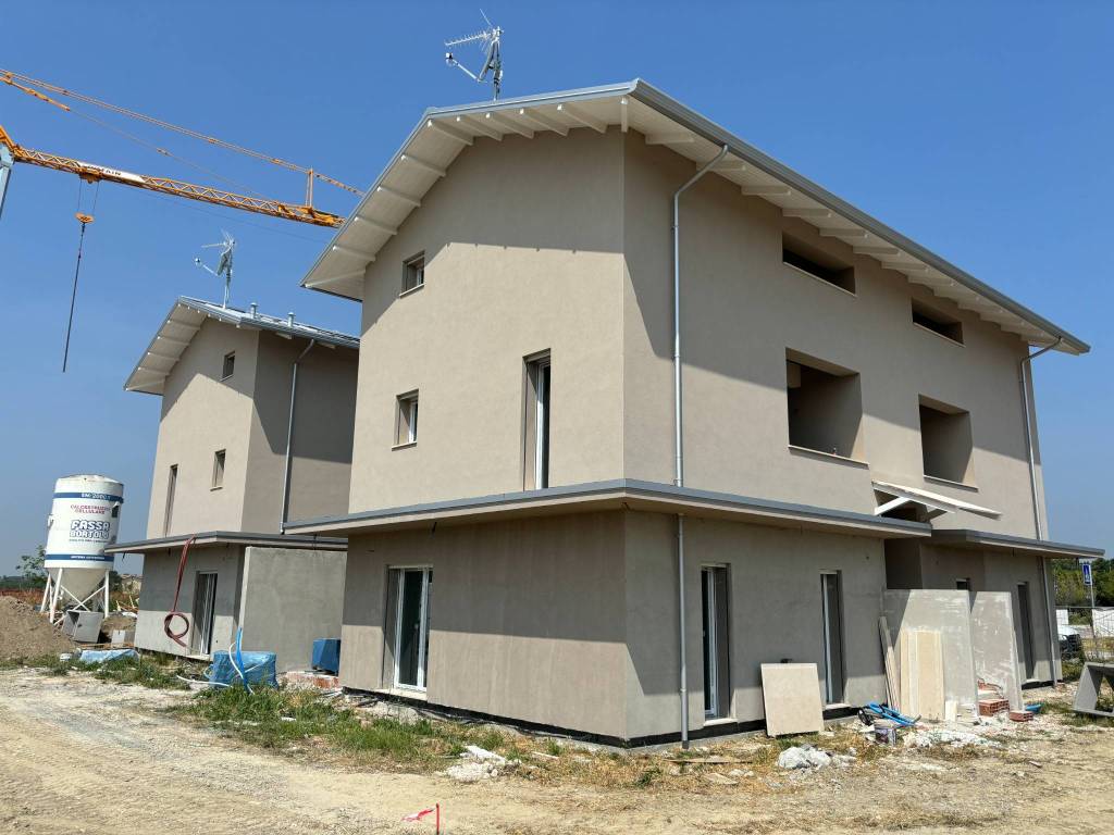 casa indipendente in vendita a Ravenna in zona Classe