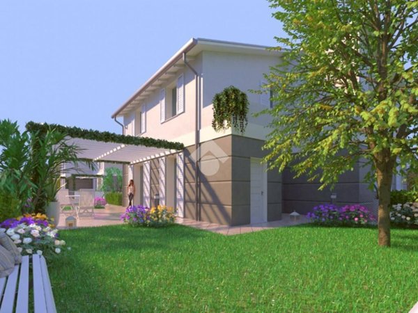 casa indipendente in vendita a Ravenna in zona Classe