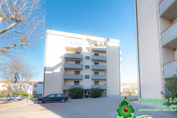 appartamento in vendita a Ravenna in zona Lido Adriano