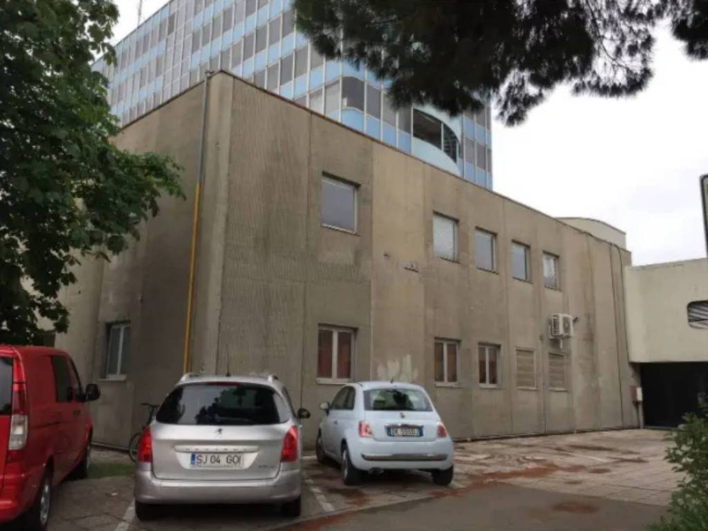 ufficio in vendita a Ravenna in zona Centro Storico