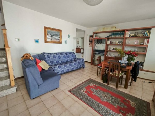 casa indipendente in vendita a Ravenna in zona Porto Fuori