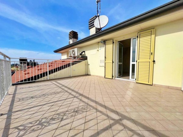 appartamento in vendita a Ravenna in zona Ragone