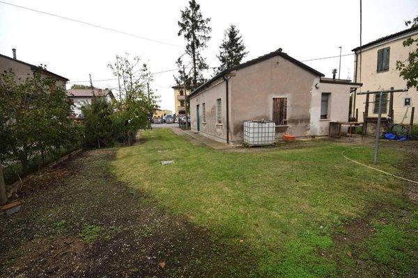 casa indipendente in vendita a Ravenna in zona San Michele