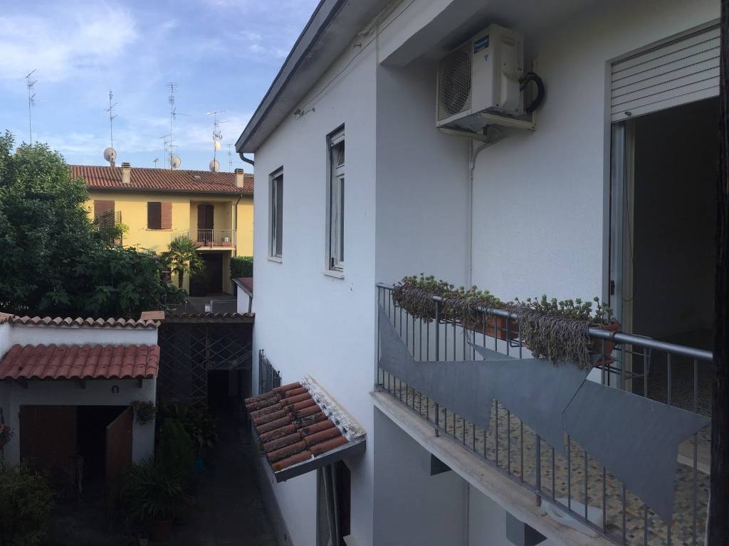 casa indipendente in vendita a Ravenna in zona Savarna / Conventello