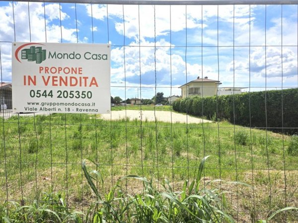 casa indipendente in vendita a Ravenna in zona Ponte Nuovo