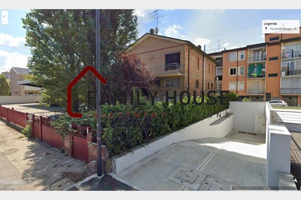 casa indipendente in vendita a Ravenna