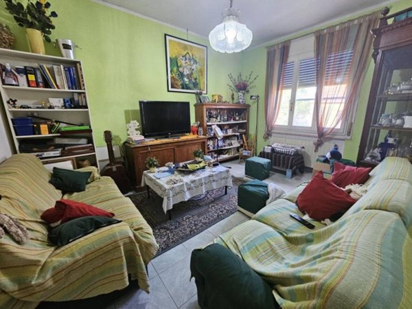 casa indipendente in vendita a Ravenna in zona Centro Storico