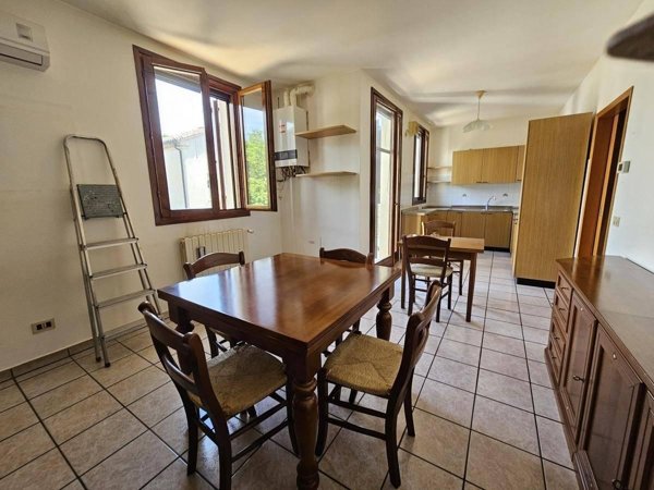 appartamento in vendita a Ravenna in zona Santerno