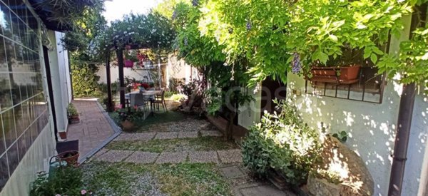 casa indipendente in vendita a Ravenna in zona Piangipane