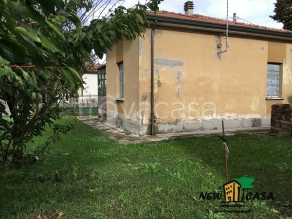 casa indipendente in vendita a Ravenna in zona Castiglione di Ravenna