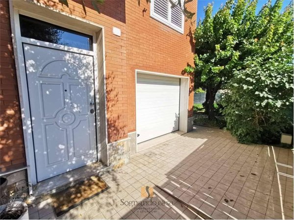 casa indipendente in vendita a Ravenna in zona Centro Storico